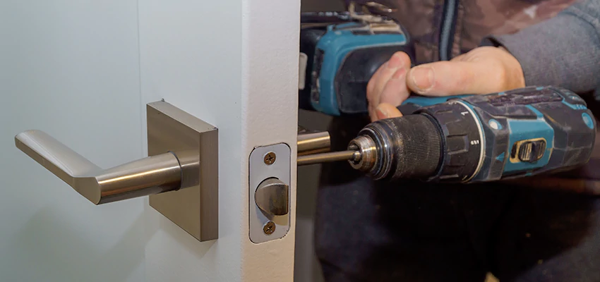 Broken Door Handle Lock Repair in New Rochelle, New York