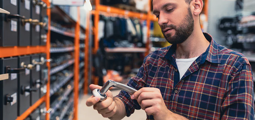 Locksmith For Retail Stores Lockout Services in New Rochelle, New York