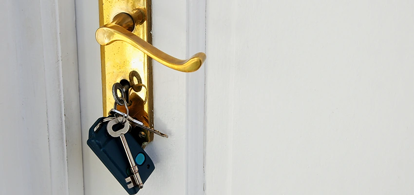Broken Door Key Extraction in New Rochelle, NY